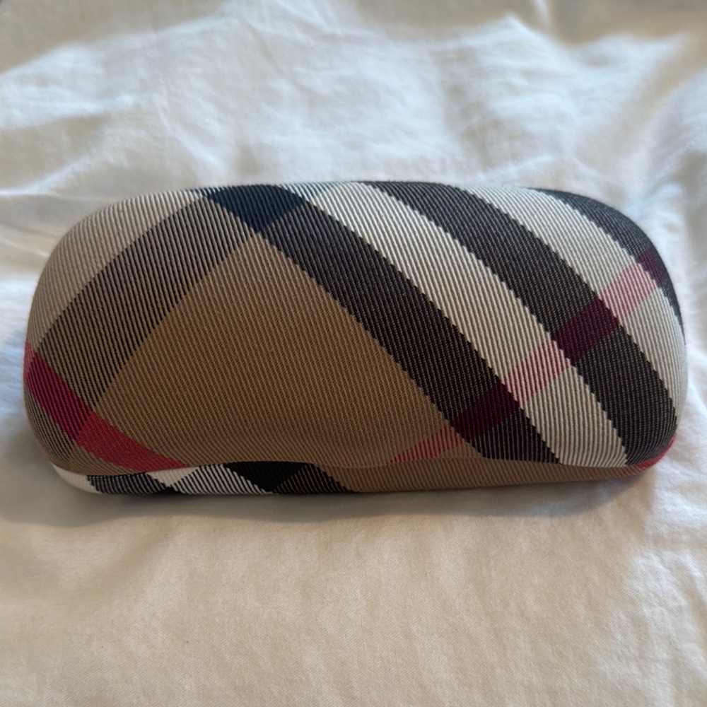 Burberry Plaid Eyeglass Case in Tan and Black